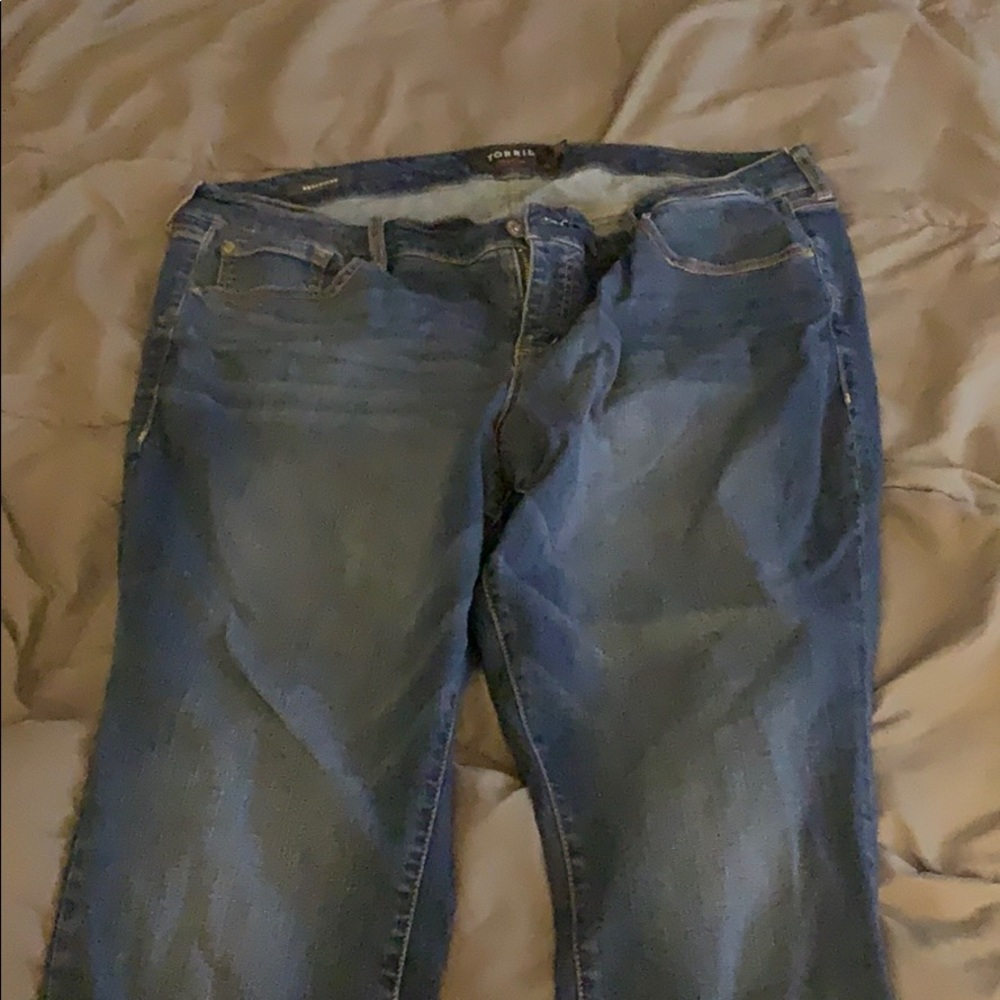 Boyfriend jeans size 20